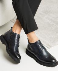 La marque ZENNI est entrée sur le marché international en 2005